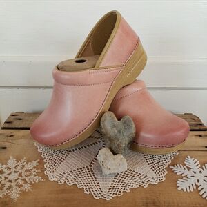 Rose Quartz Dansko Pro Honey Clog Pink Burnished Distressed Boho Cottage 39 40